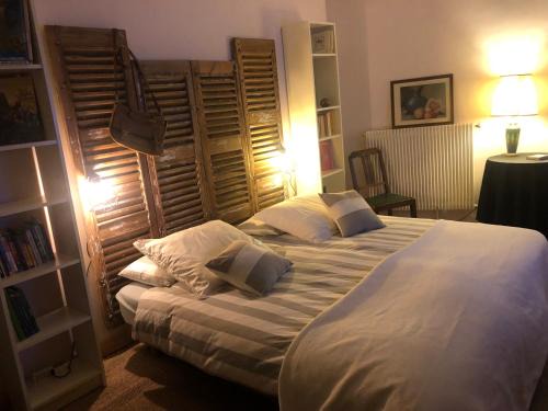 Cazouls-les-Beziers Bed & Breakfast | LES YUCCAS