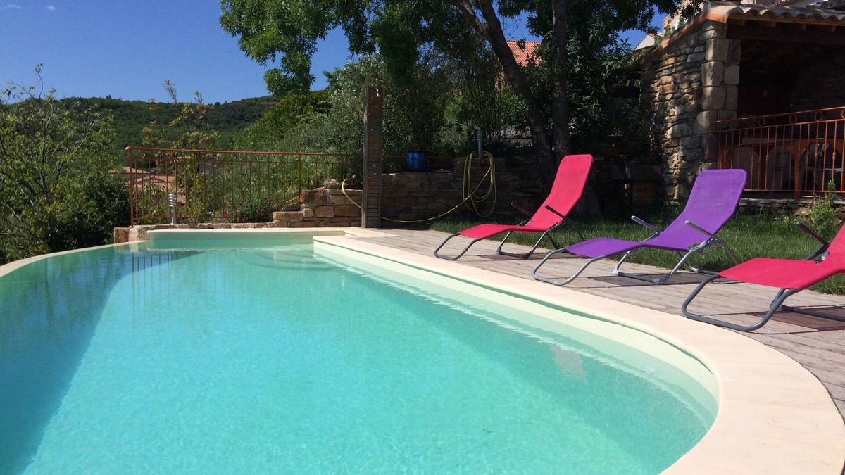 Usclas-du-Bosc Cottage | LESTIVAL cottage with heated pool near Lac du Salagou, the sea and Larzac.