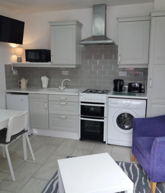 Rathdrum Apartment | Lettermore Apartment 2