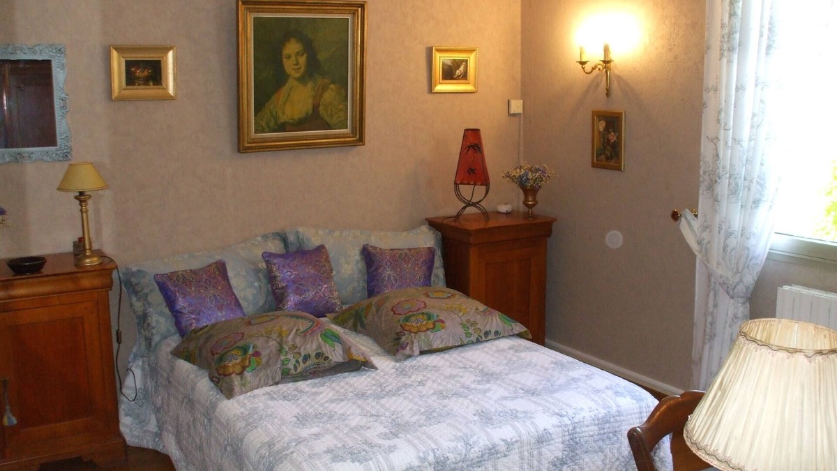 Aiguillon House | "LeTuc Blanc", Chemin Lucien Michard