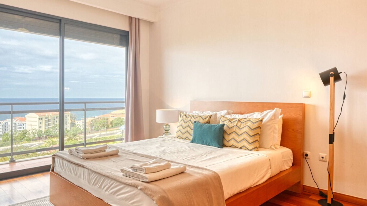 Sao Martinho Apartment | Levada dos Piornais, a Home in Madeira