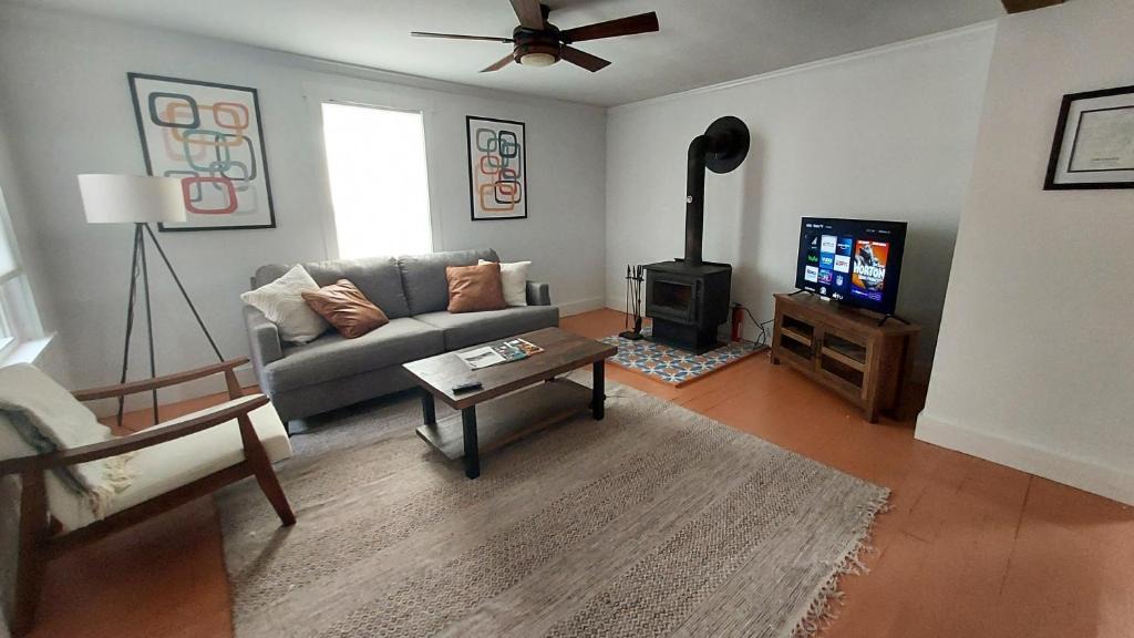 Lewisburg House | Lewisburg duplex