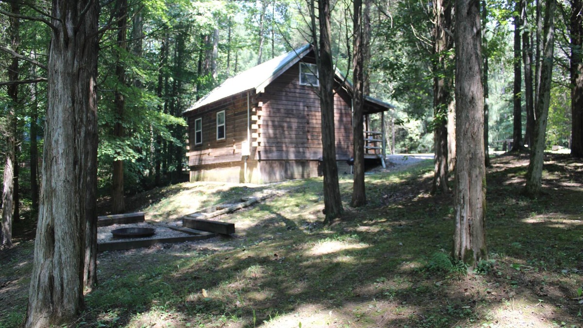 Rome Cabin | Liberty Lodge, Twin Lakes Country Cabins