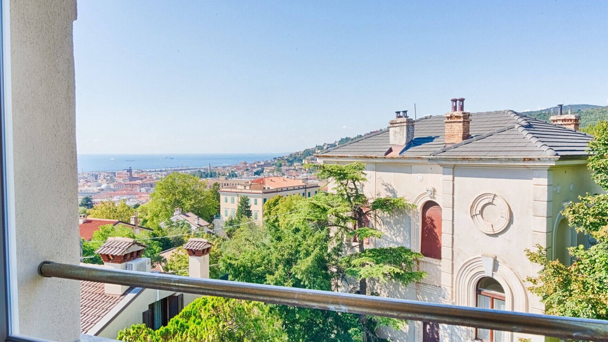 San Giovanni-Chiadino-Rozzol Apartment | Liberty on the Gulf! Modern & Cozy Apt x6