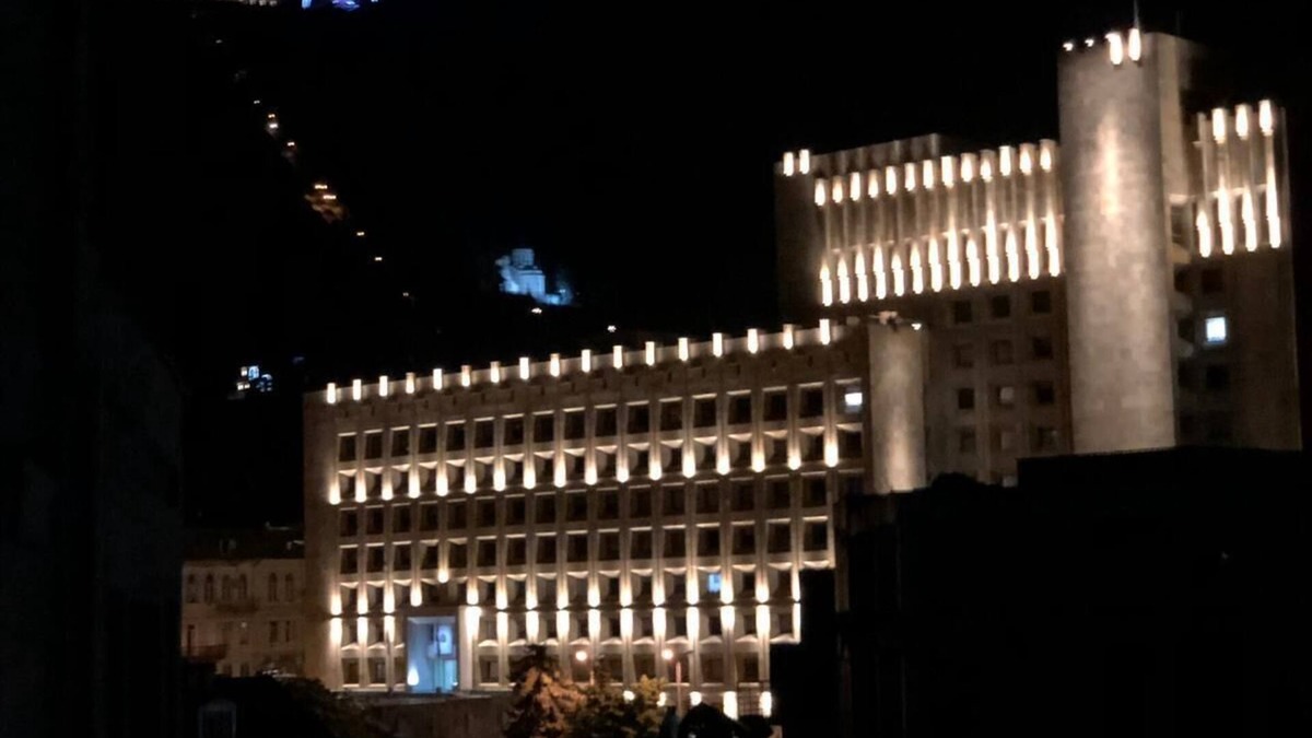 Sololaki Apartment | Liberty Square Apartment