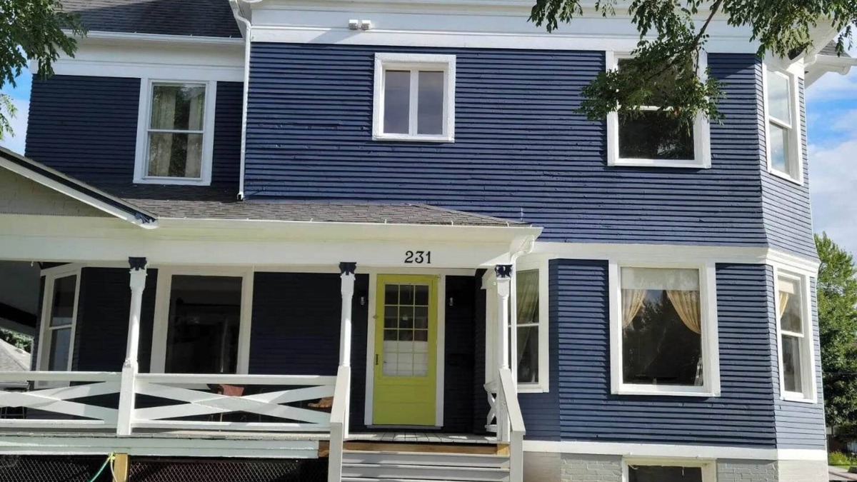 Napoleon Apartment | Liberty View Lovely one bedroom apartment. Great for traveling workers.