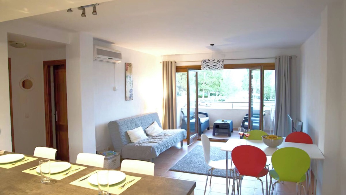Puerto de Pollensa Apartment | Licensed Beautiful large 2 Bed Apartment in Puerto Pollenca. 2 pools and balcony