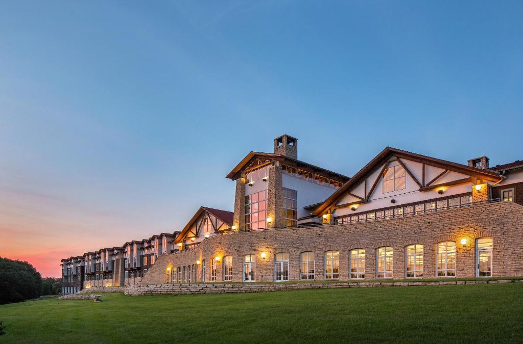 Nebraska City Hotel | Lied Lodge at Arbor Day Farm