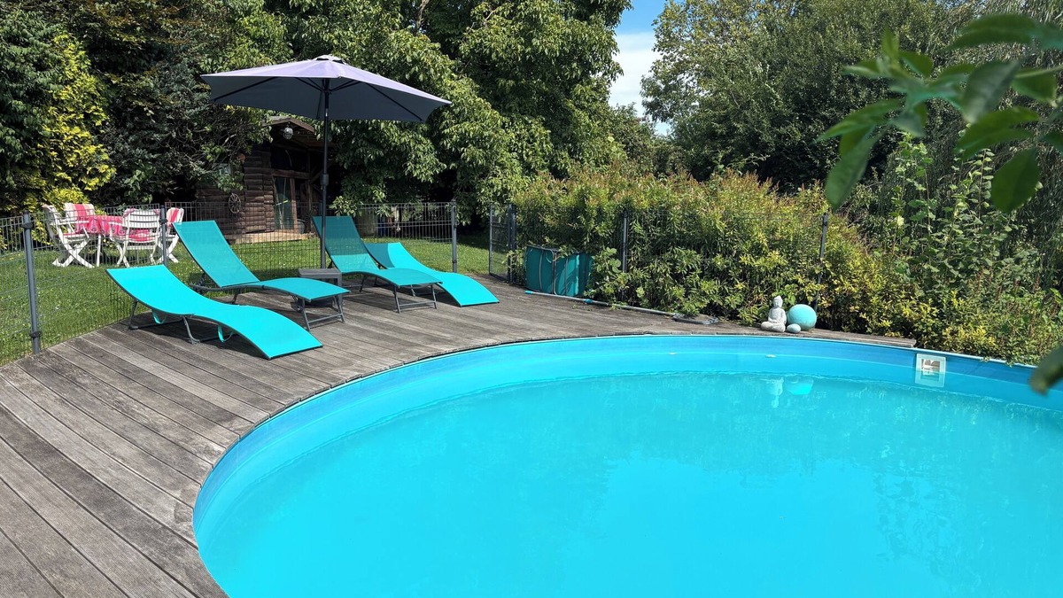 Limbourg Apartment | Liège,Aix,Francorchamps.walking Forest Lake Swimming pool Play area