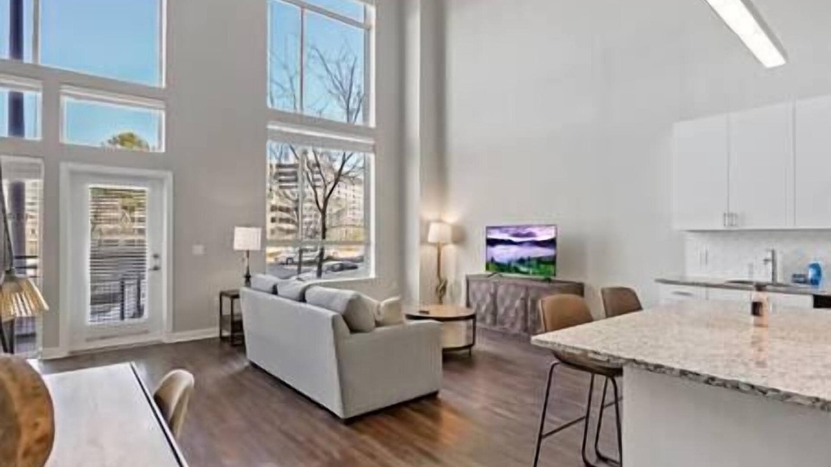 McLean Apartment | Life at The Top | Luxury | Loft | Pool | Lifestyle