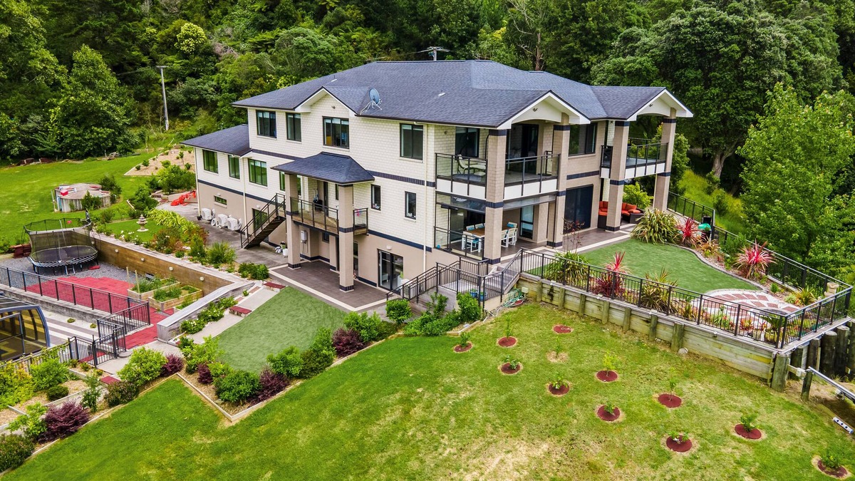 Whitford Villa | Life Style Excellence
