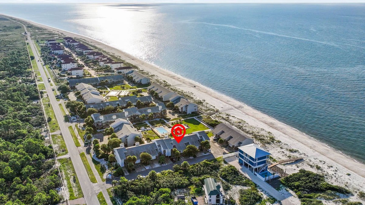 East End House | Life’s a beach! Catch your Wave at The Spindrift Sea Turtle!