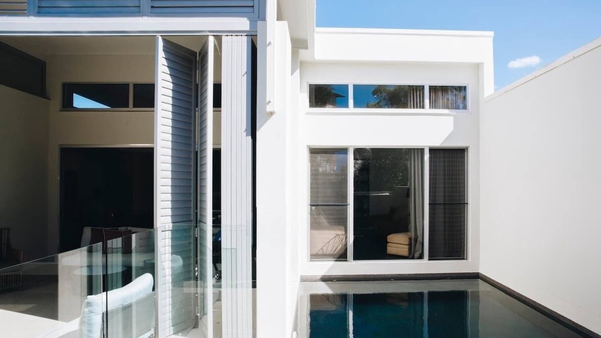 Parrearra House | Lifestyle and Location on The Island at Kawana