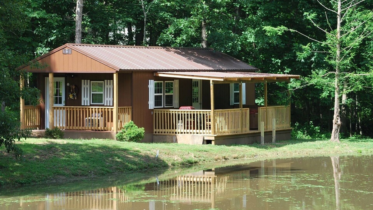 Buncombe Cabin | Lifetime memories, WIFI, Hot tub, Fire Pit, Gas Grill, High Chair, Bird Watching