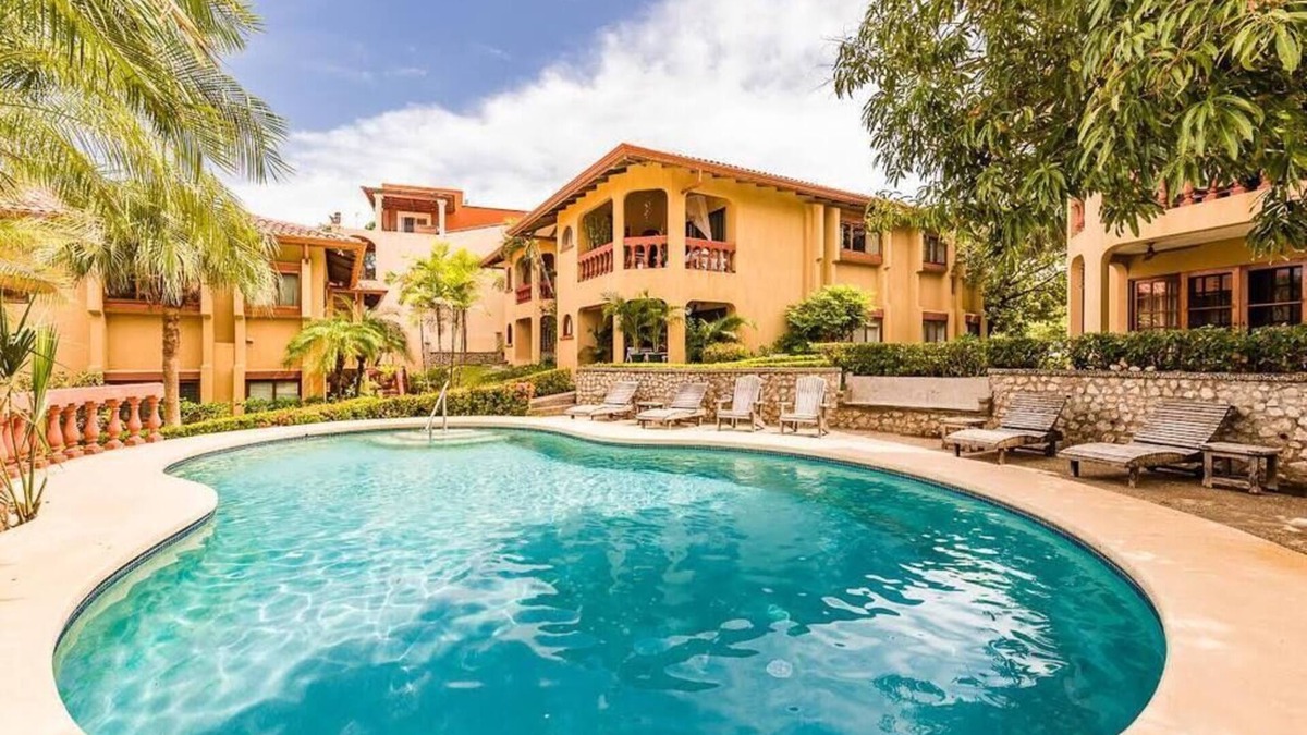 Rio Seco Apartment | Light & Breezy Beach Side Condo!