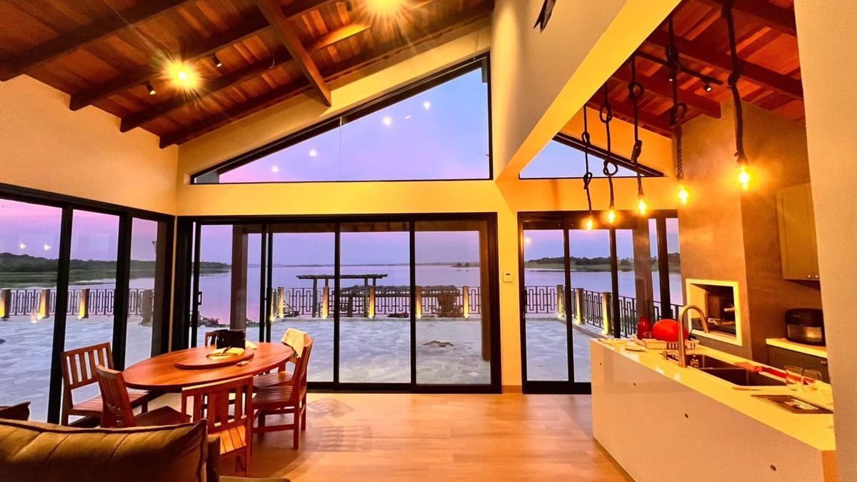 Ribeirao Claro House | Light Cottage.