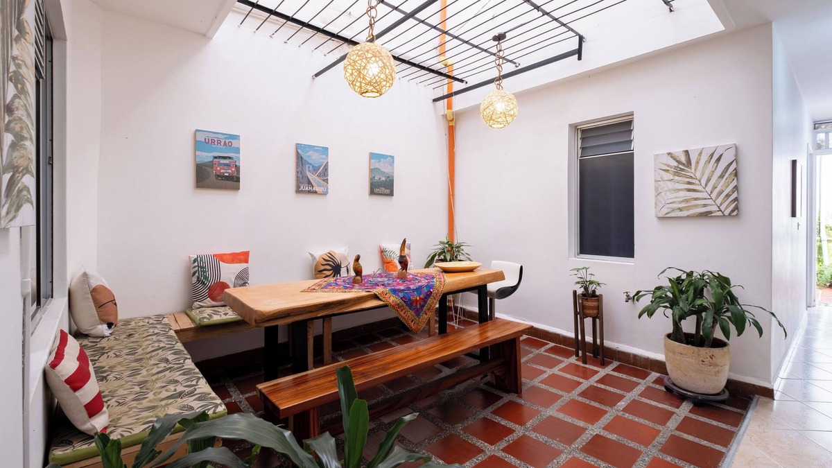 Envigado Apartment | Light filled, Envigado flat! Over 2000 square feet