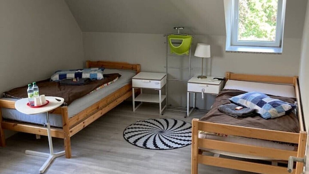 Wolfsburg Apartment | Light-flooded 2 room apartment || Great location || Various shopping possibilities
