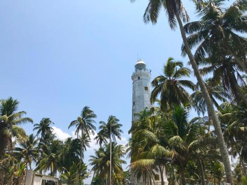 Devinuwara Villa | Light House Beach Resort