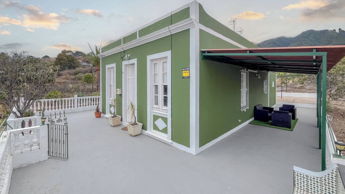 Brena Alta House | Lightbooking Breña Alta La Palma