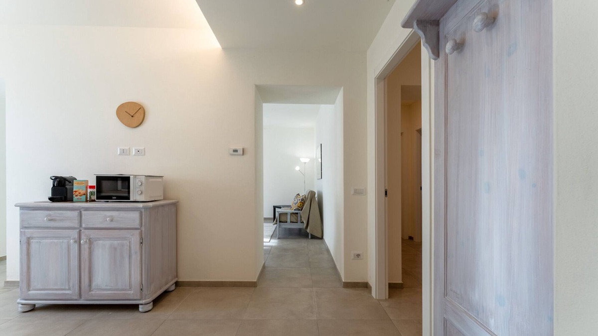 Osigo Apartment | Lighthful Apartment in Valbrona by Wonderful Italy