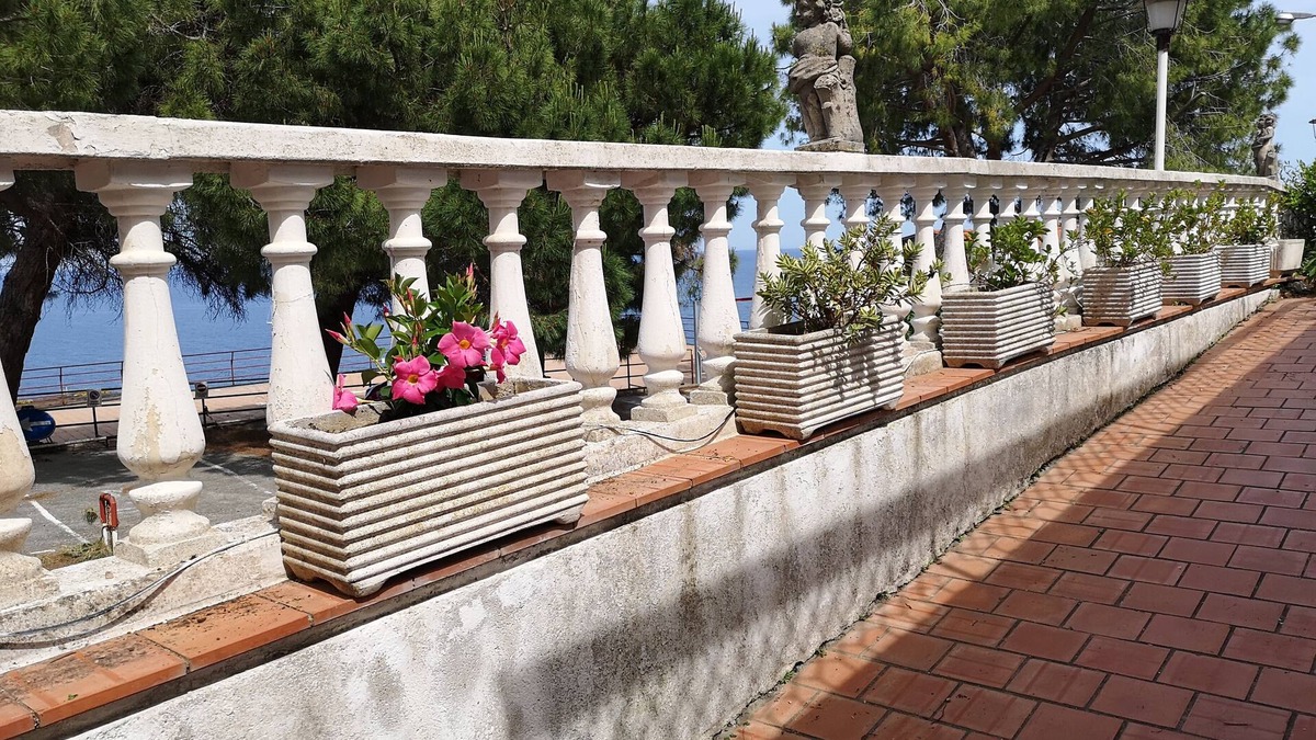 Laigueglia Apartment | LIGURIA apartment in VILLA to rent for holidays LAIGUEGLIA
