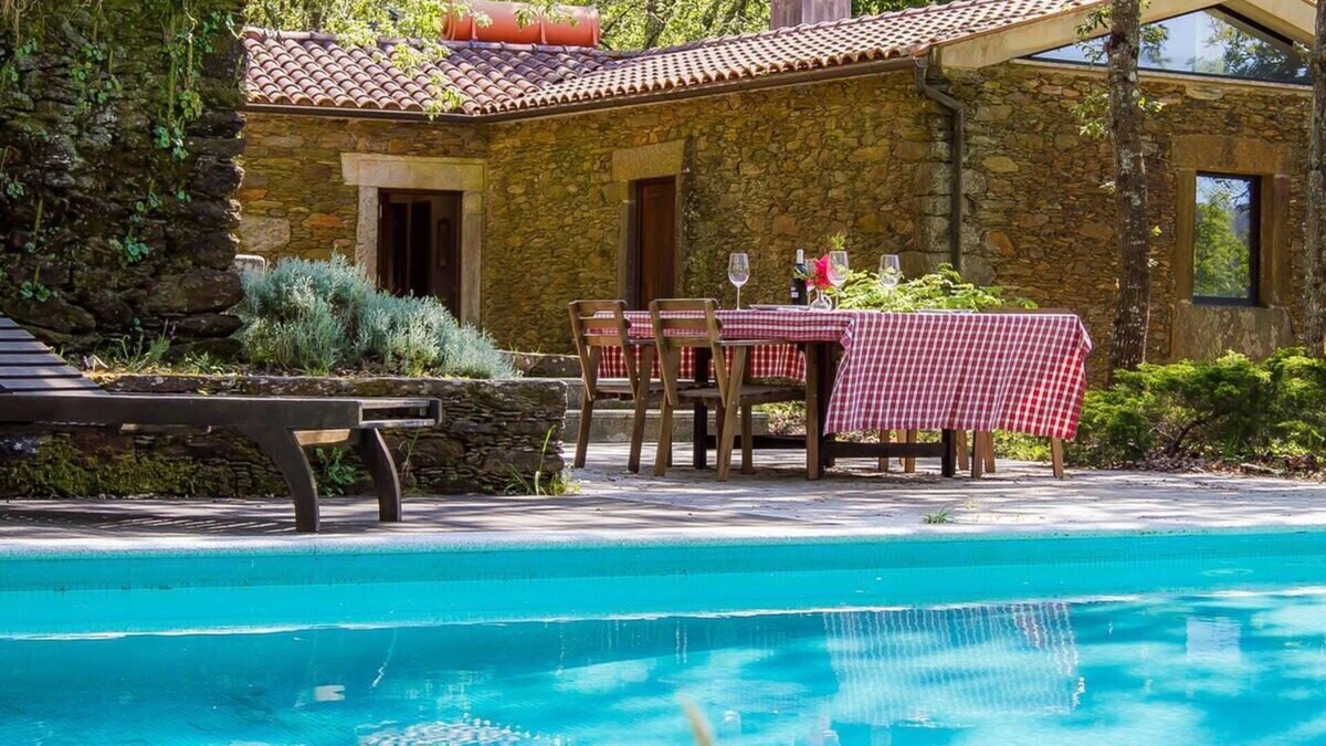 Venade House | Liiiving in Caminha | Oak Tree Chill House