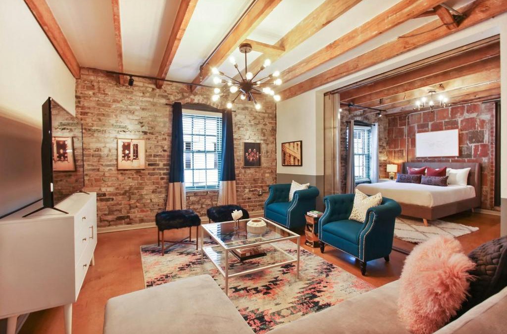 Arts/Warehouse District Apartment | LiivUP Warehouse Apartments