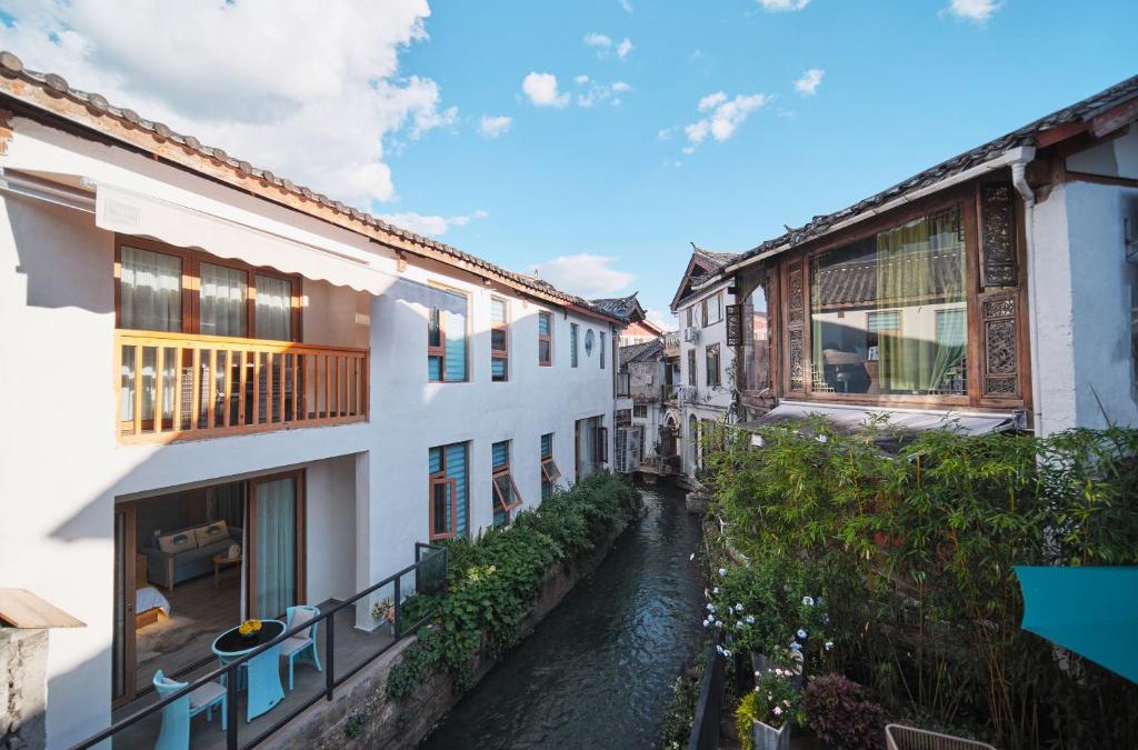 Dayan Old Town Hotel | Lijiang Huaxi River Bank Homestay