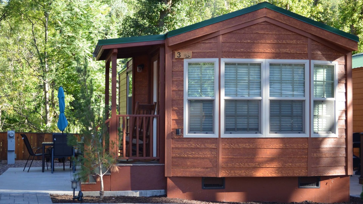 Christopher Creek Cabin | Like new one bedroom, one bath cabin overlooking Christopher Creek