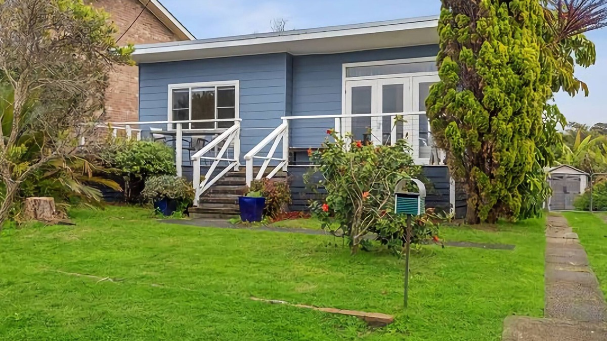 Malua Bay House | Lil Shack by the Sea