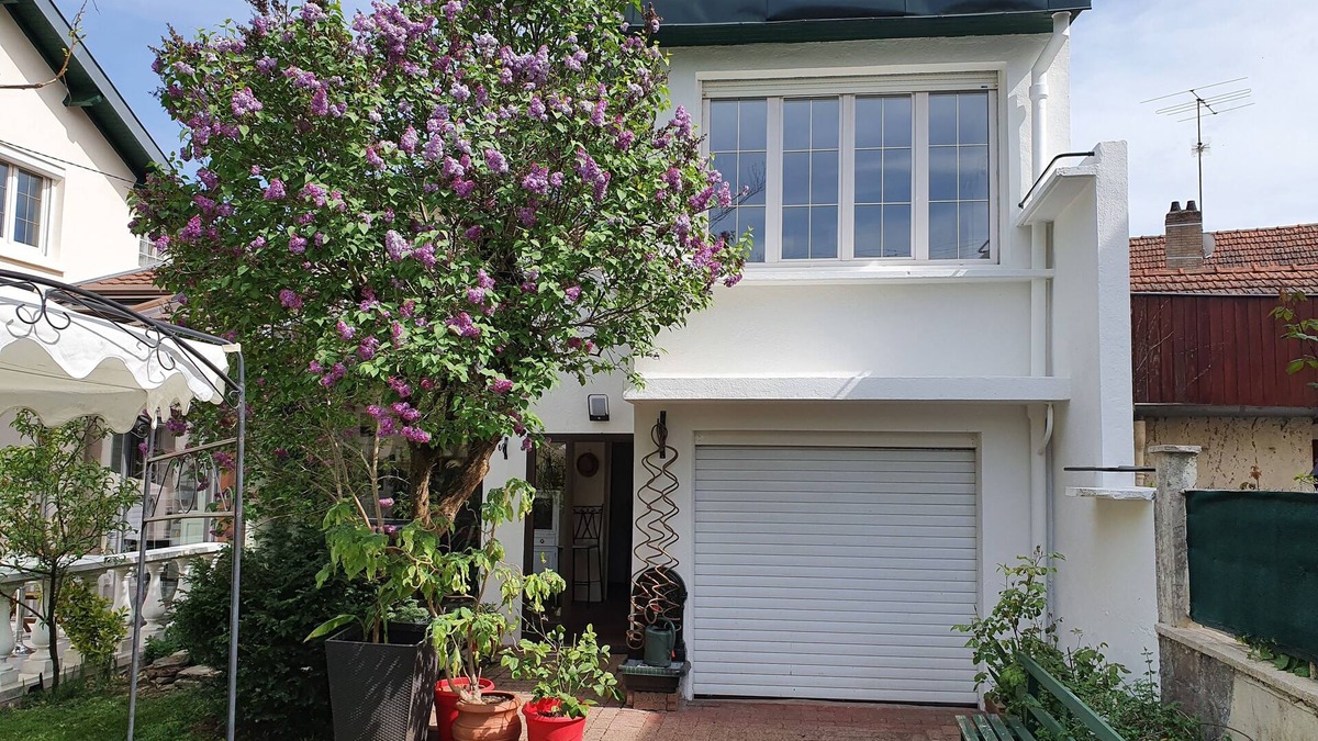 Maladiere Apartment | lilac Maladière