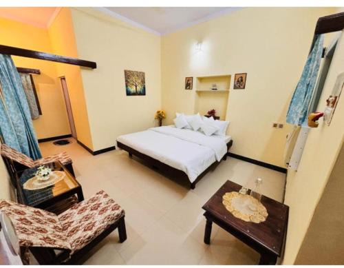 Air Force Area House | Liliyan Palace Guest house
