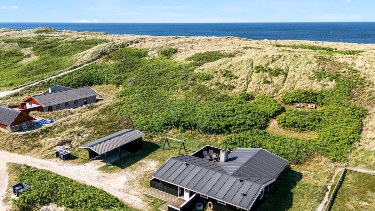 Bjerregard Strand House | "Lill" - 50m from the sea by Interhome