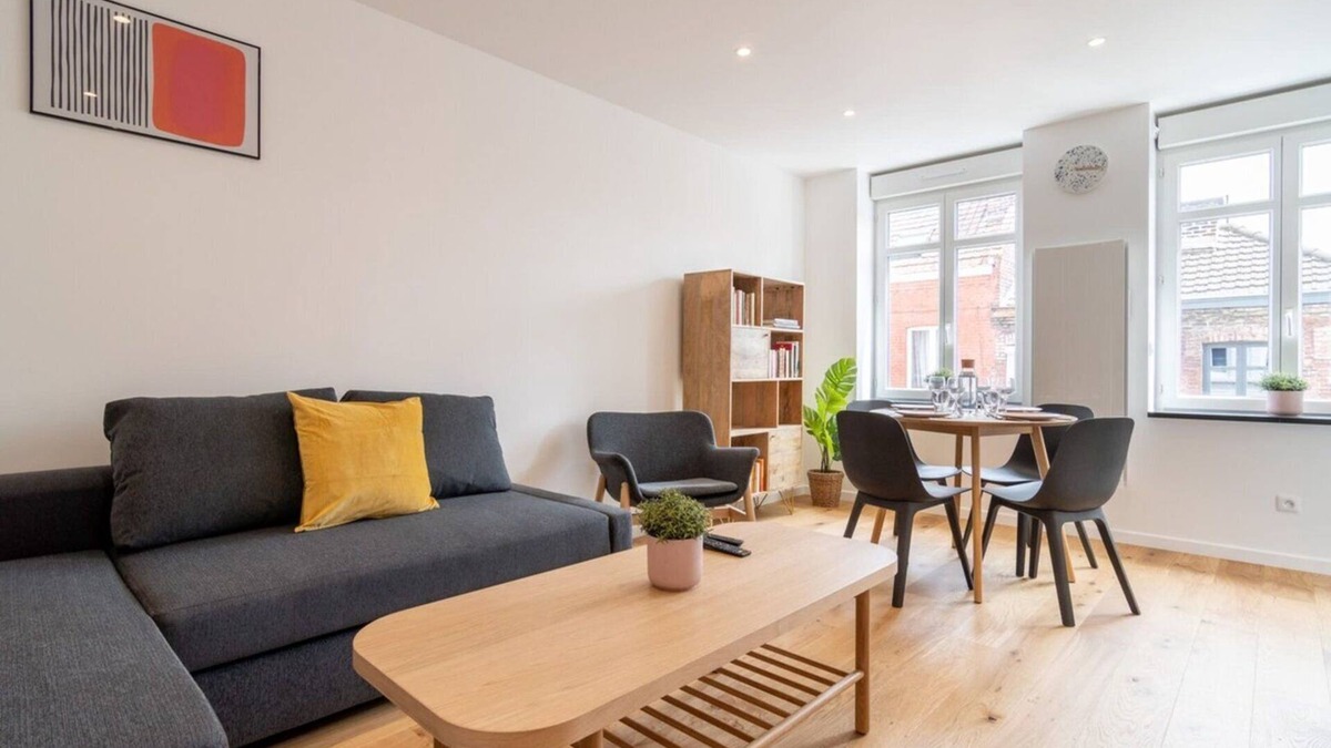 Wazemmes Apartment | Lille center equipped and bright apartment