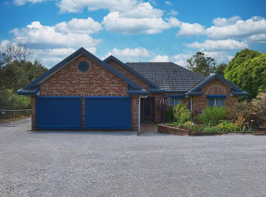 Wallalong House | Lilly Pilly Lodge