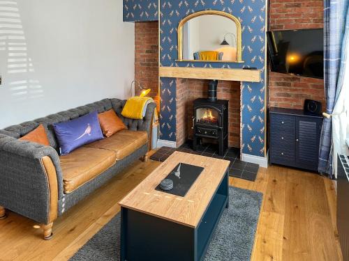 Helmsley House | Lily Pad - Uk49104