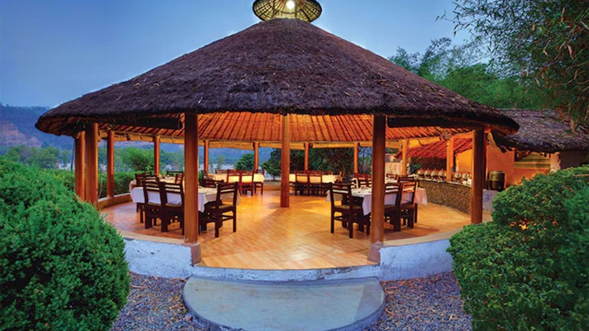 Dhikuli Resort | Limewood Riverside Resort