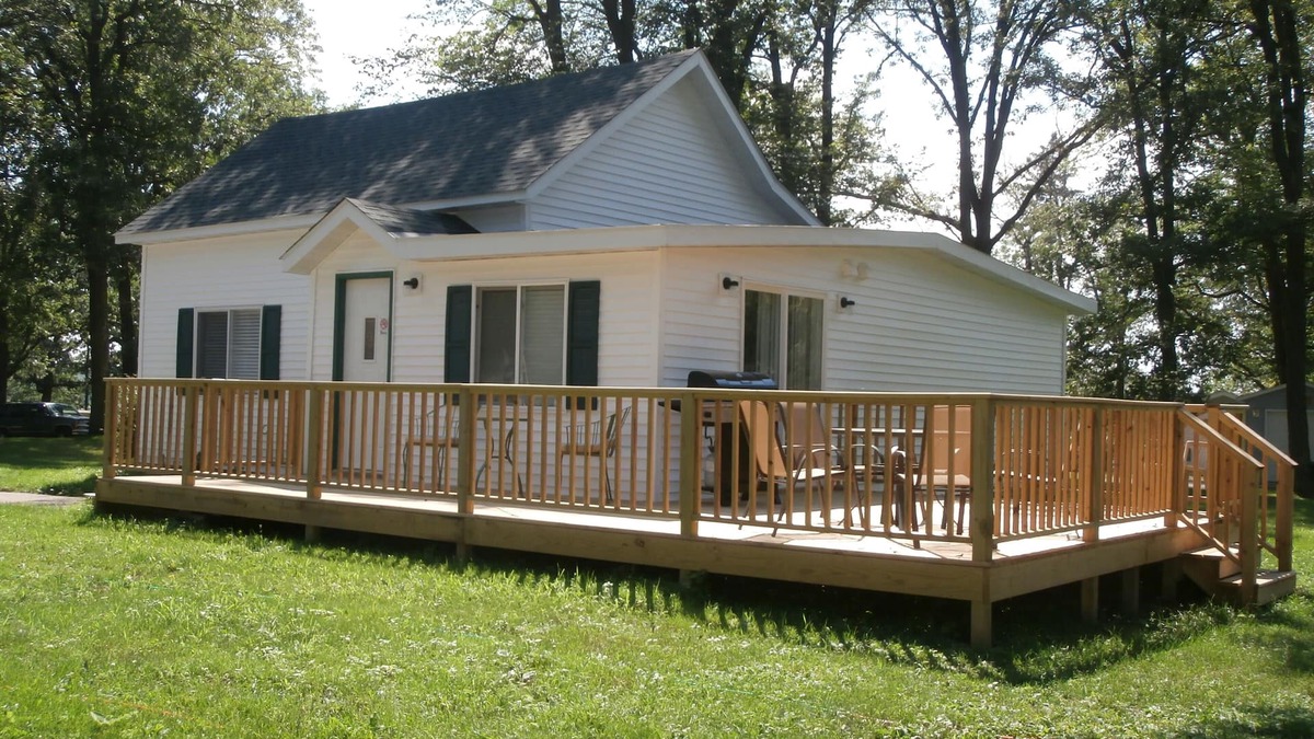 Frazee House | Limited availability, book today!