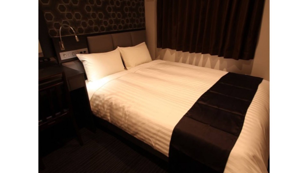 Hakataekihigashi Hotel | Limited number of rooms Cheapest plan 4 minutes w/Fukuoka Fukuoka