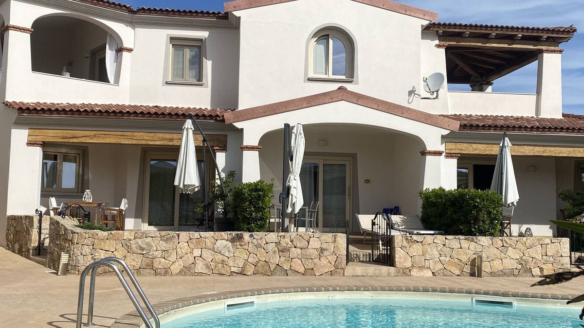 Limpiddu Apartment | Limpiddu Residence with Swimming Pool and Panoramic View - New All Amenities
