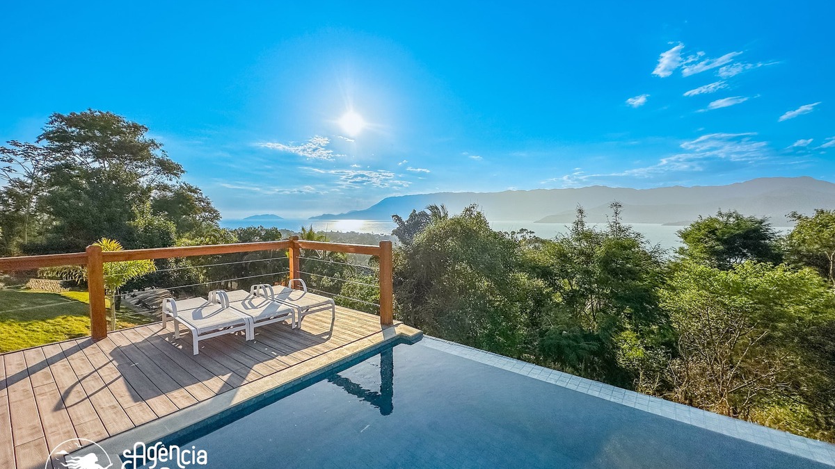 Bexiga House | Linda Casa de 2 Suítes com Vista em Cond. no sul da Ilha