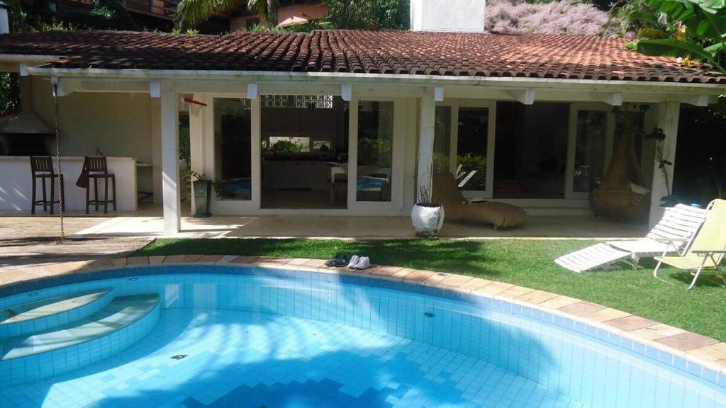 Praia Grande House | Linda casa em Ilhabela-Praia do Julião