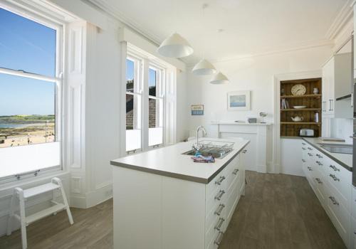 North Berwick Apartment | Linda Vista