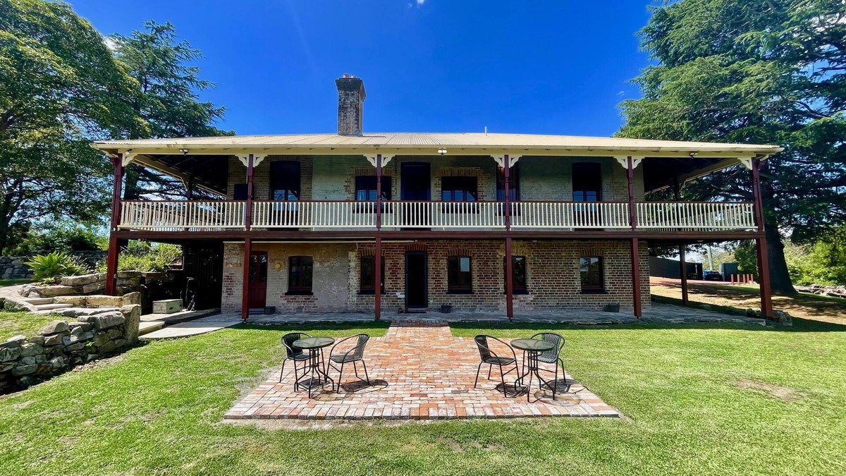 Linden Cabin | Linden Lodge - Historic 1870's Lodge, 6 Bedrooms, Large Groups, Pizza Oven, BBQ, Pets, Views