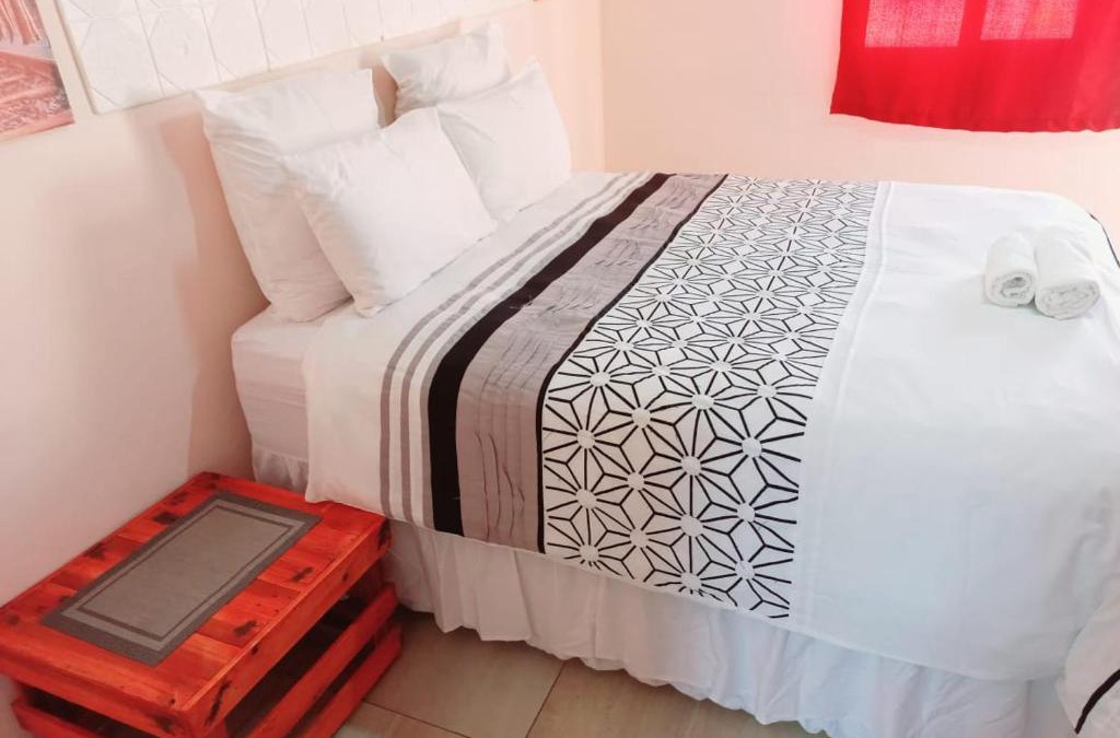 Estcourt House | Lindo Guest house