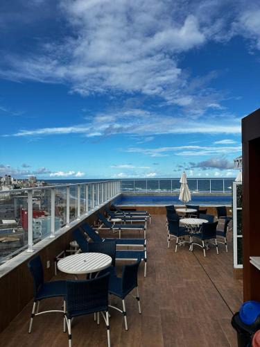 Amaralina Apartment | Lindo Studio em frente a praia