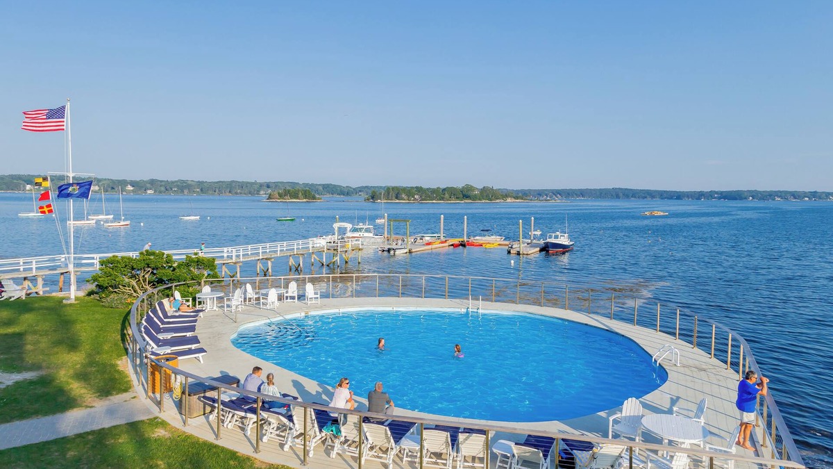 Boothbay Harbor Hotel | Linekin Bay Resort