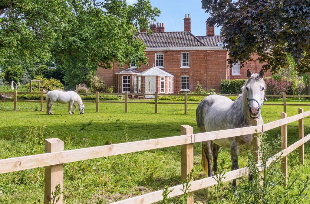 Lingwood House | Lingwood Hall