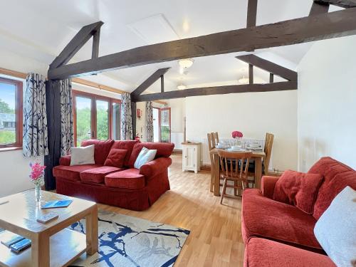 Swimbridge House | Linhay, Nr Barnstaple with outdoor pool, free wifi and parking
